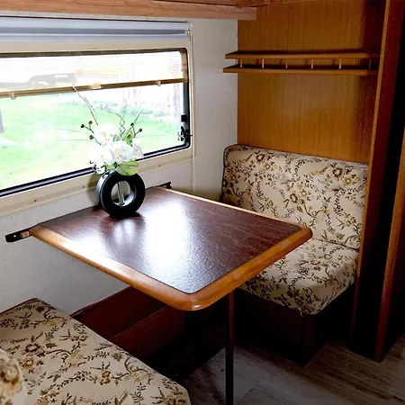 Campsite Mietwohnwagen 1018 Nideggen